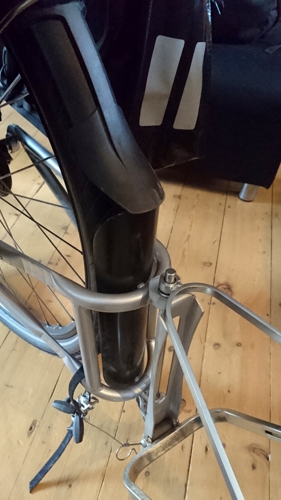 FollowMe Tandem potentially interfering with mudguard