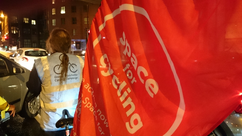 Waiting to turn onto Albion Street