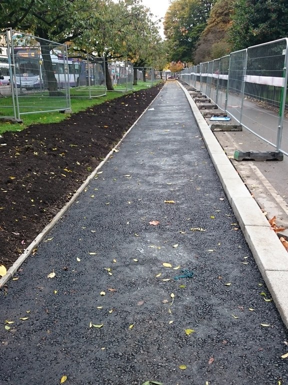 Northbound, outside Whitworth Park