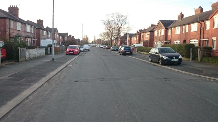 Wide road, but everyone pavement parks