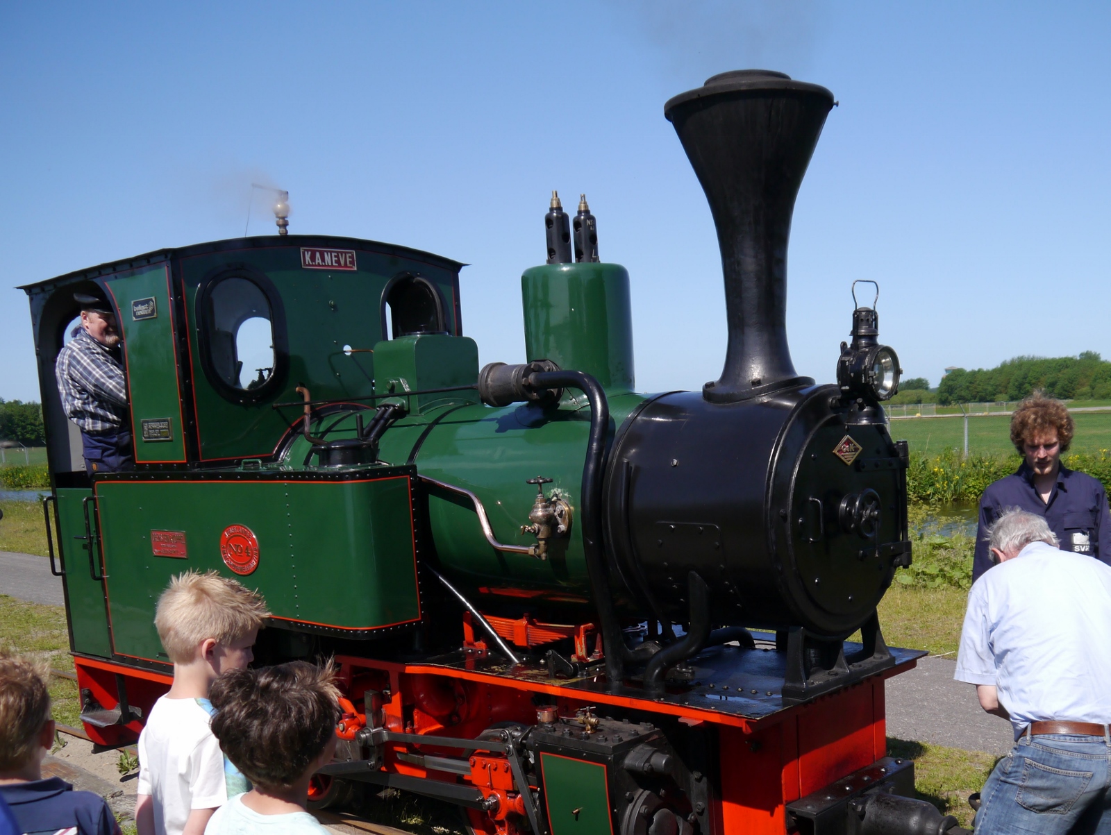 P1120832 (1600x1203)