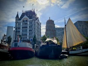Witte Huis (White House) and boats at Oude Haven