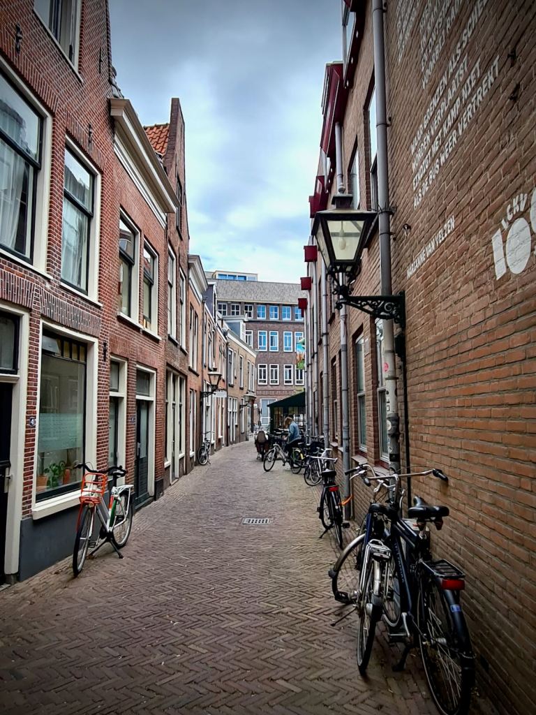 Looking down Hooglandsekerk Choorsteeg, another quiet traffic-free street