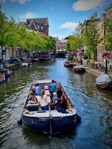 Tourist boat on the Oude Rijn