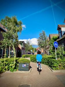 Cycle path on Woonerf (living street)