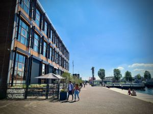 IJ-kantine at NDSM Werf (Wharf)