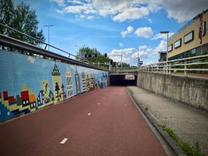 Nicely decorated underpass, passing under the S150