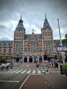 Approaching the Rijksmuseum