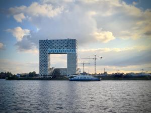 View across the IJ towards Hotel Pontsteiger