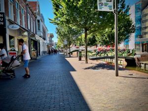 Looking along Gedempte Gracht