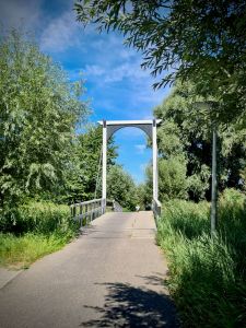 Walking and cycling lifting bridge on Kalverpad