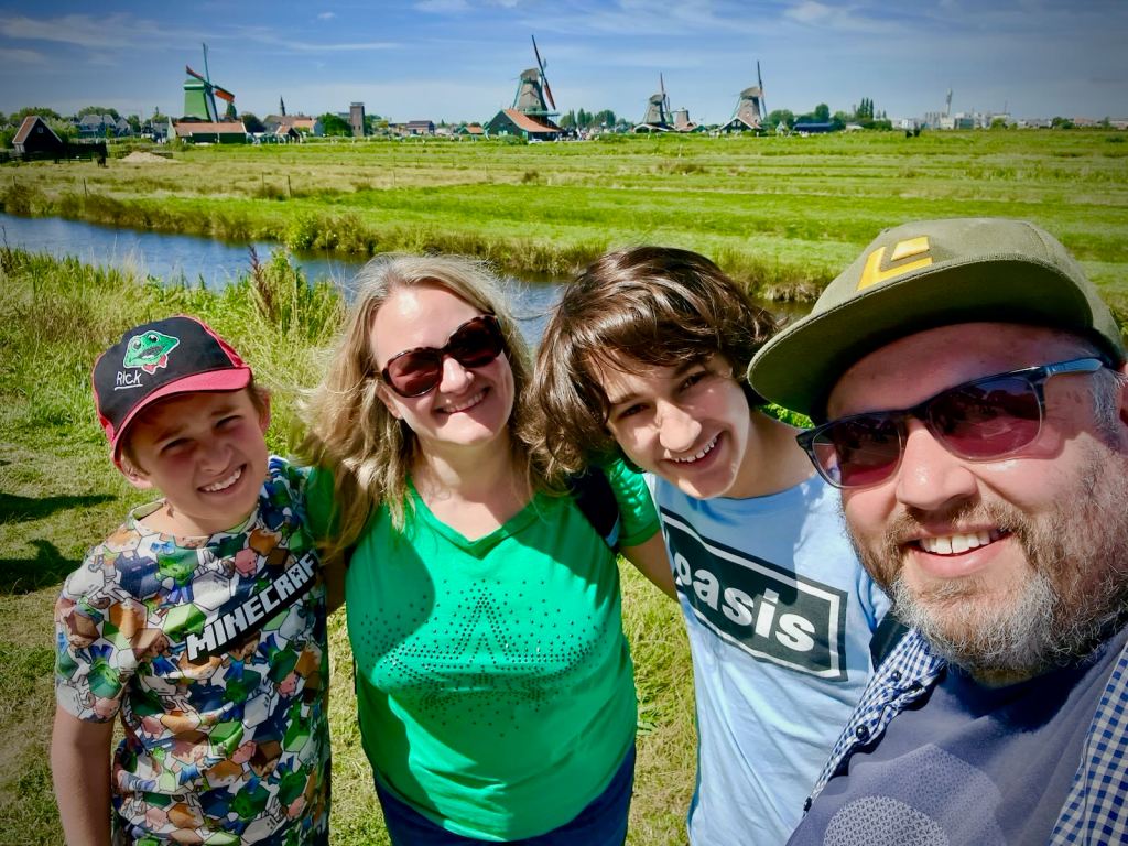 Selfie with the windmills at Zaanse Schans