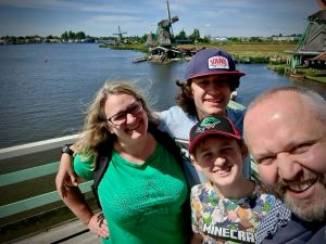 On the windmill Verfmolen De Kat
