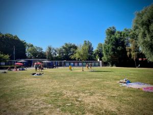 Field, shop and changing facilities at Zwembad De Breek