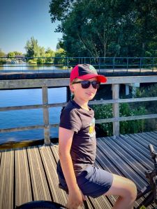 On the walking and cycling bridge, over Ringvaart