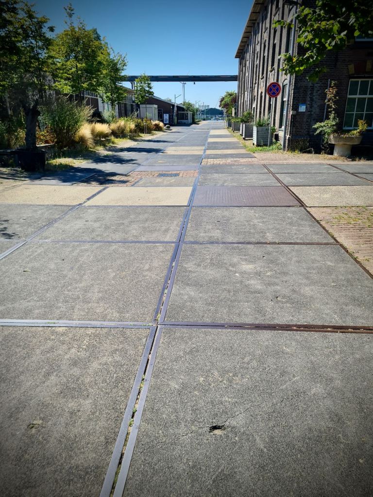 Looking down Grote Hulzen