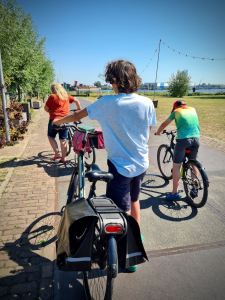 Parking up at Lab-44