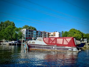 Boats and apartments