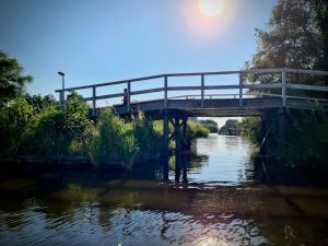 Walking and cycling bridge over Noorder Valdeursloot