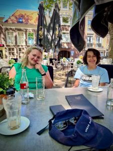 Stopping for a drink in Beestenmarkt