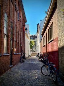 Looking along Nickersteeg