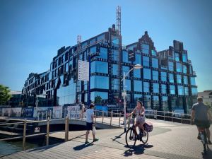 Construction next to Delft station