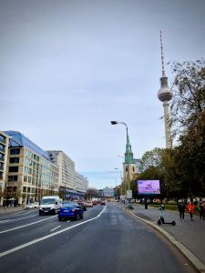 Cycling along Bundesstraße 2
