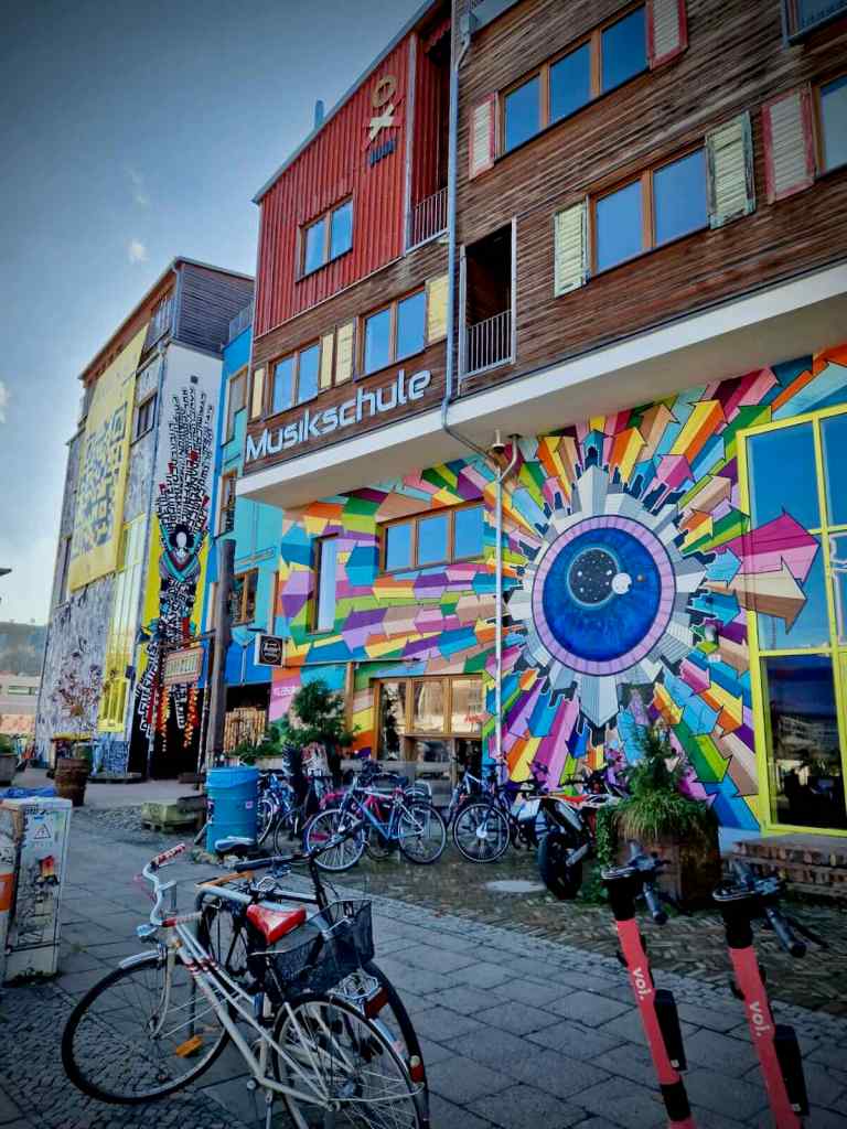 Outside Holzmarkt 25