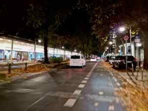 Door-zone painted lane on Budapester Straße