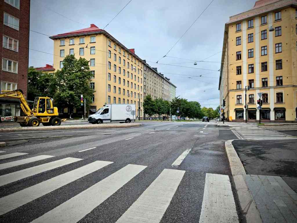 A junction without any protection