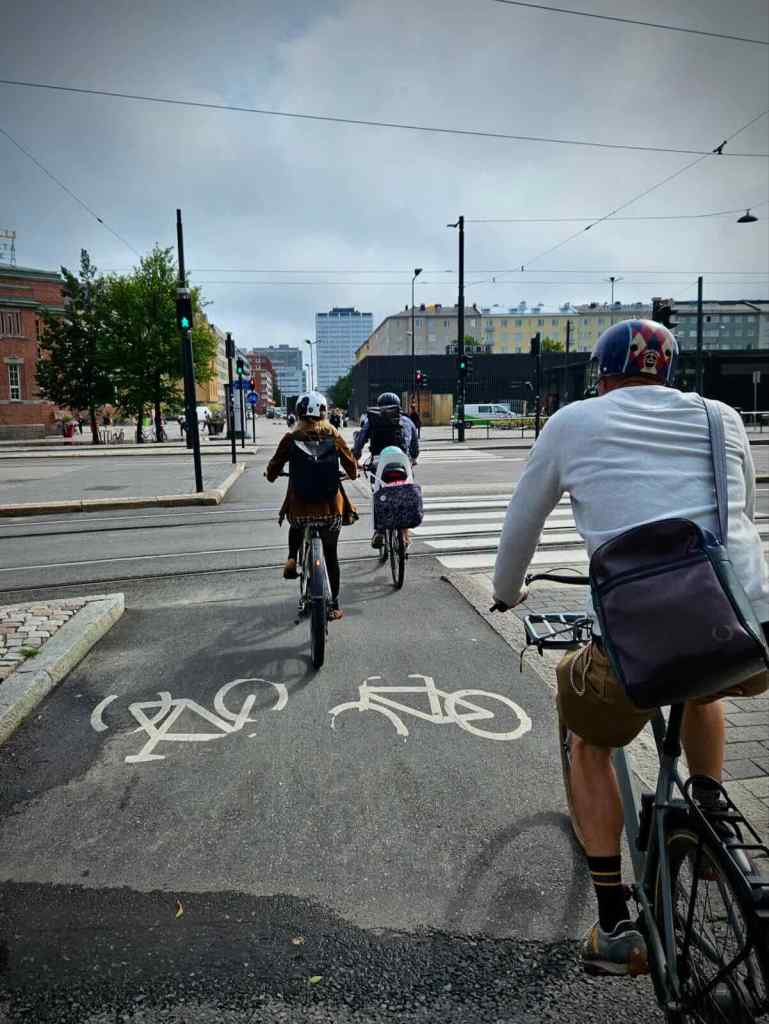 Cycling across a junction