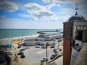 View from near Ramsgate's East Cliff Lift