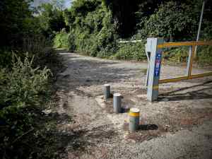Unusual posts as the Pilgrims' Way leaves the road