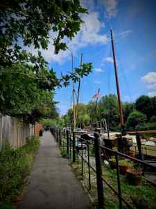 Passing houseboats on the Medway