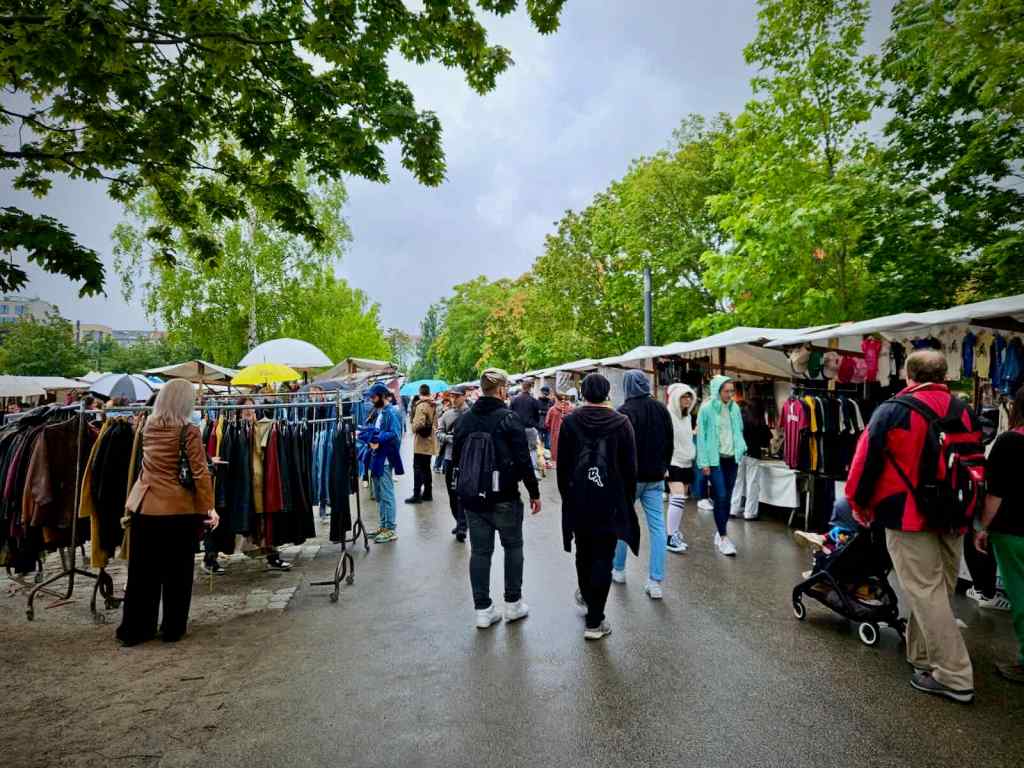 Wandering round the stalls