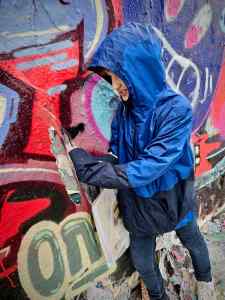 Peeling the paint layers on the Berlin