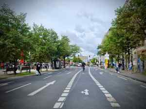 Suicide cycle lane approaching the Brandenburg Gate