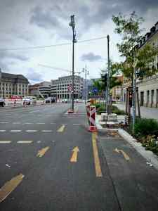 Temporary lane markings