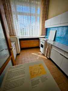 Kitchenette used by employees of the Secretariat of the Minister