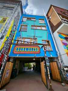 Holzmarkt 25 entrance