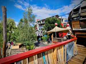 Wandering round Holzmarkt 25