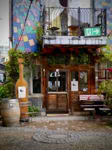 Wandering round Holzmarkt 25