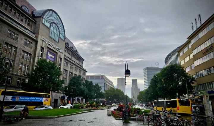On Kurfürstendamm, KaDeWe on the left
