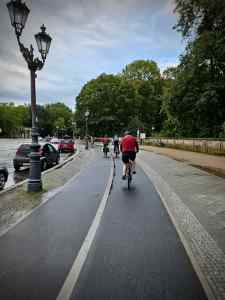 Cycle path at the roundabout at Siegessäule (Victory Column)