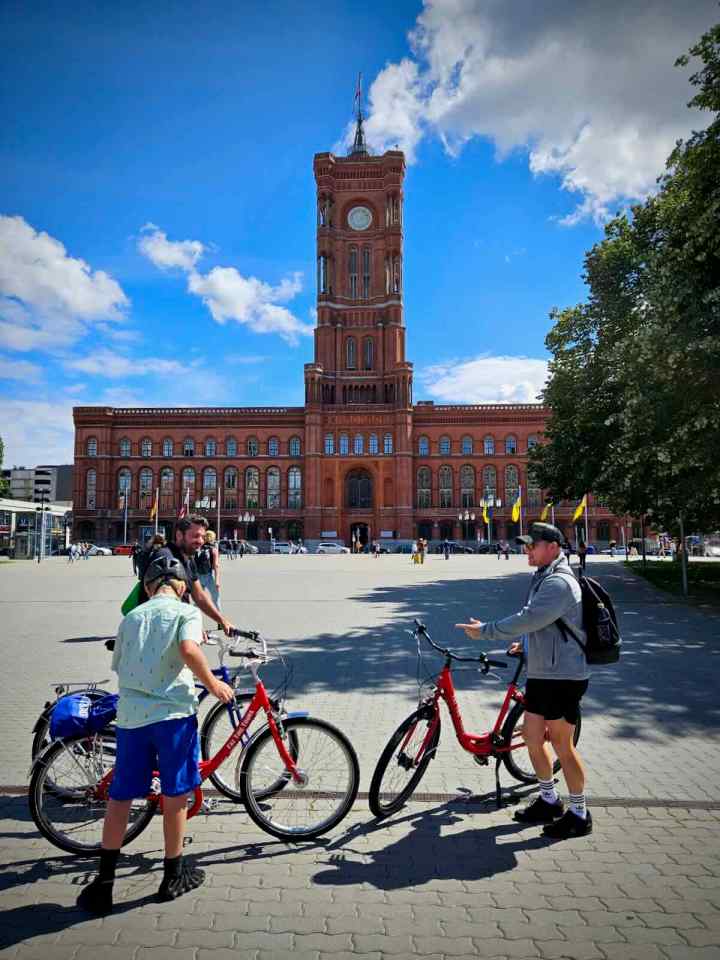 Parked near the Rotes Rathaus