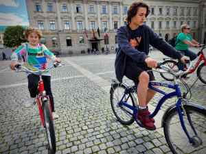 Arriving in Bebelplatz
