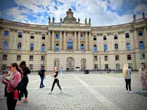 Alte Bibliothek law library