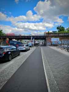 Asphalt cycle path on Bülowstraße