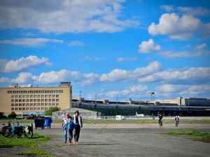 Looking towards the Tempelhof Airport terminal