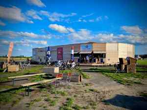 Outside Luftschloss Tempelhofer Feld theatre